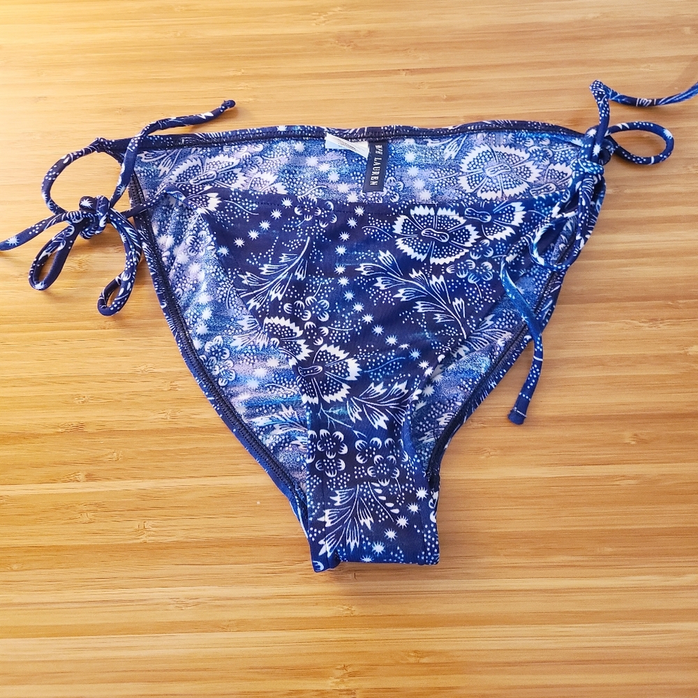 Ralph Lauren Hipster String Bikini Bottoms Size M NWOT